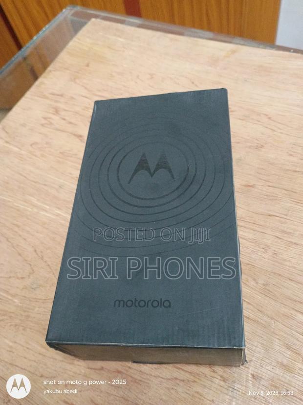 New Motorola Moto G Power (2025) 128 GB Black photo 3
