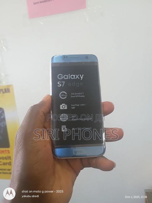 Samsung Galaxy S7 edge 32 GB Blue photo 3