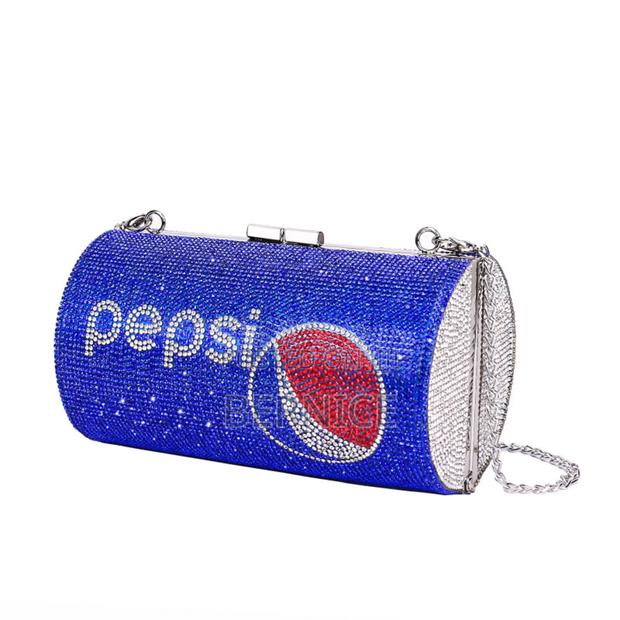 Beauyiful Crystal Clutch Bag – Unique Sparkly Design9 photo 3