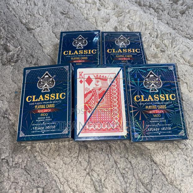 Classic Playing Cards (100% Plastic)