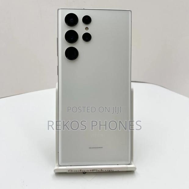New Samsung Galaxy S22 Ultra 5G 128 GB photo 2