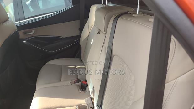 Hyundai Santa Fe SE AWD 2018 Orange