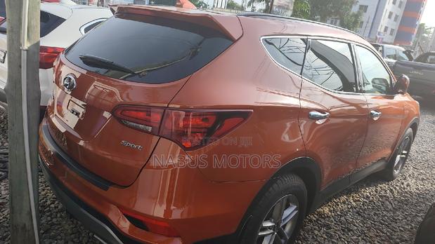 Hyundai Santa Fe SE AWD 2018 Orange
