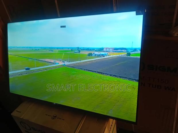 TCL 55inches Smart-Tv a Smart-Tv Choice for Any Room · Photo 4