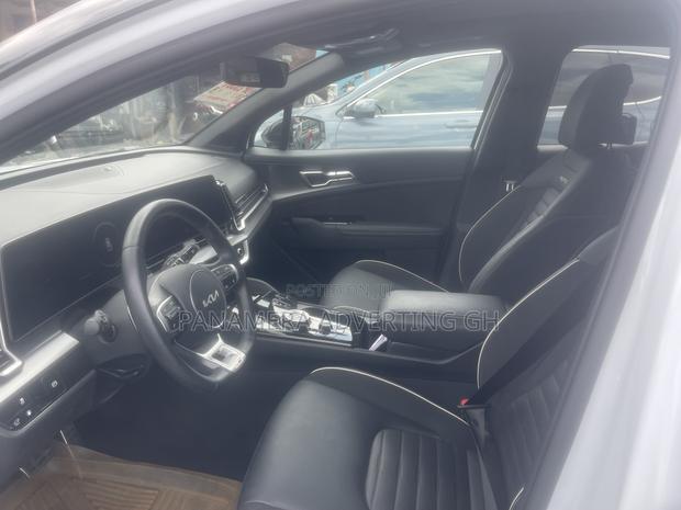 Kia Sportage X-Pro Prestige 2024 White