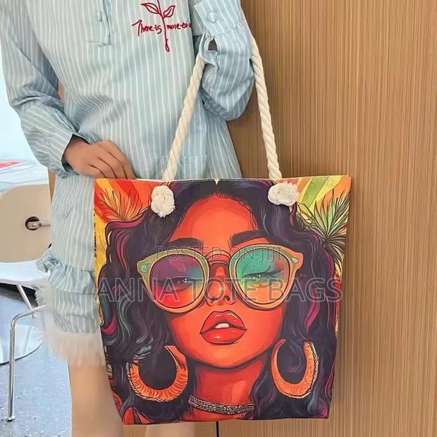 Beautiful Double Sided Bag photo 2