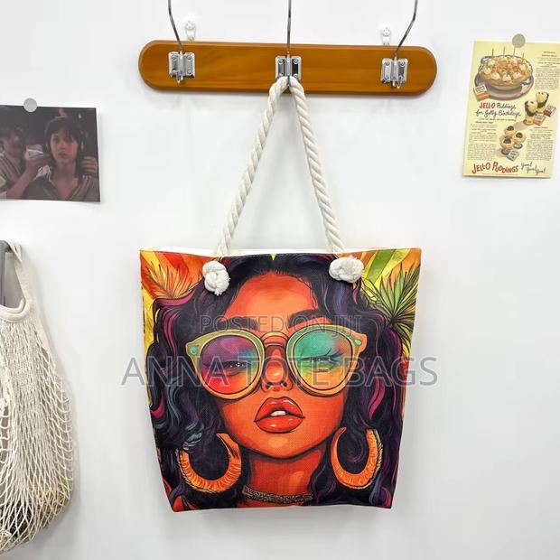 Beautiful Double Sided Bag photo 4