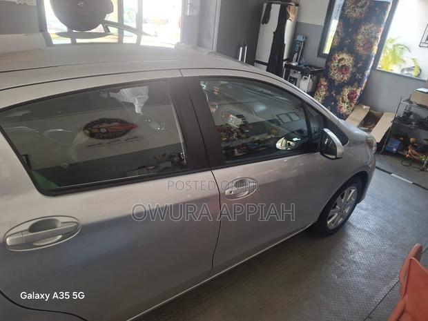 Toyota Yaris 2017 Silver