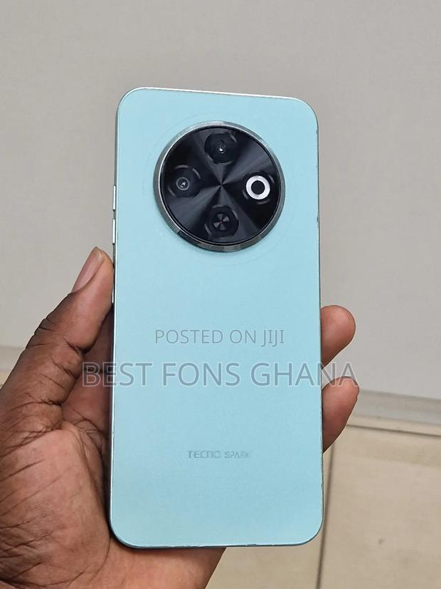 Tecno Spark 30C 128 GB