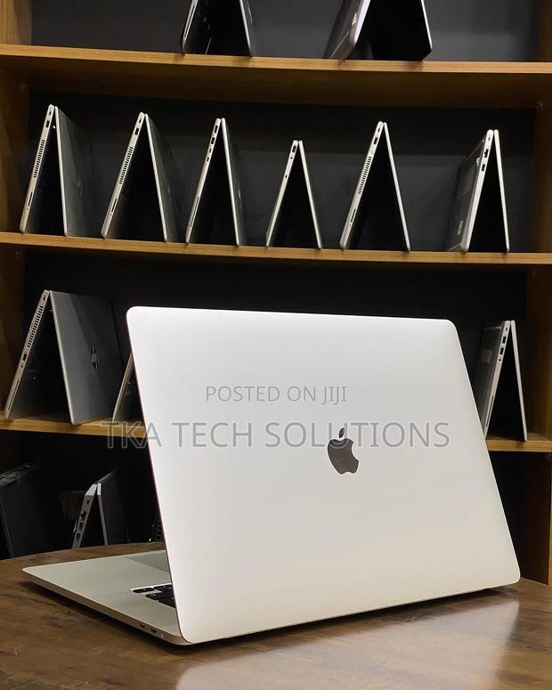 Laptop Apple MacBook Pro 2019 16GB Intel Core i9 SSD 1T
