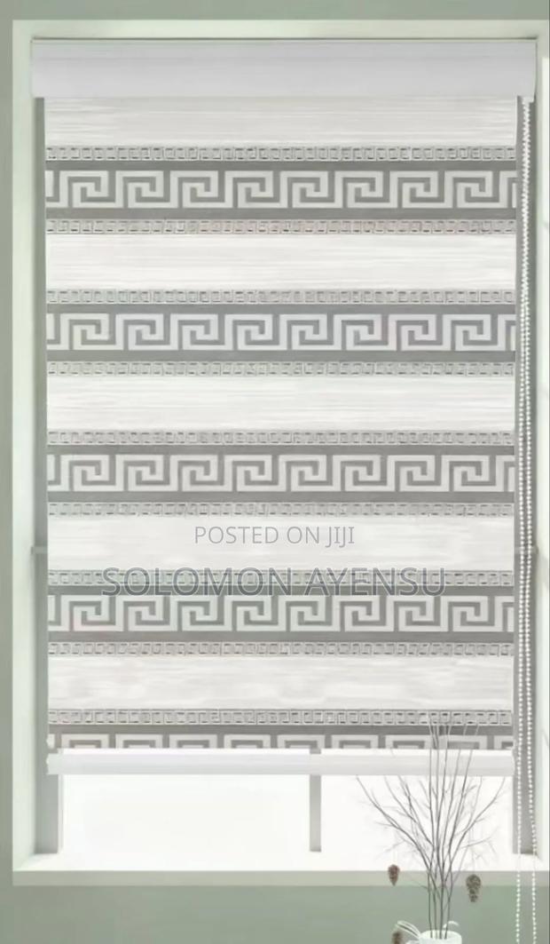 Quality Boutique Designer Window Blinds Available in Different Sizes photo 2