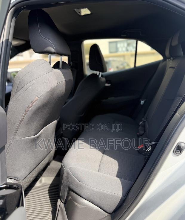 Toyota Corolla 2022 Silver