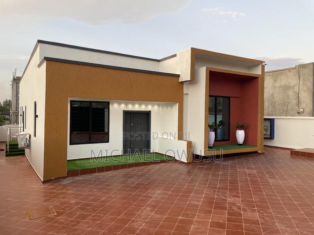 4bdrm House in Atwima Kwanwoma for sale