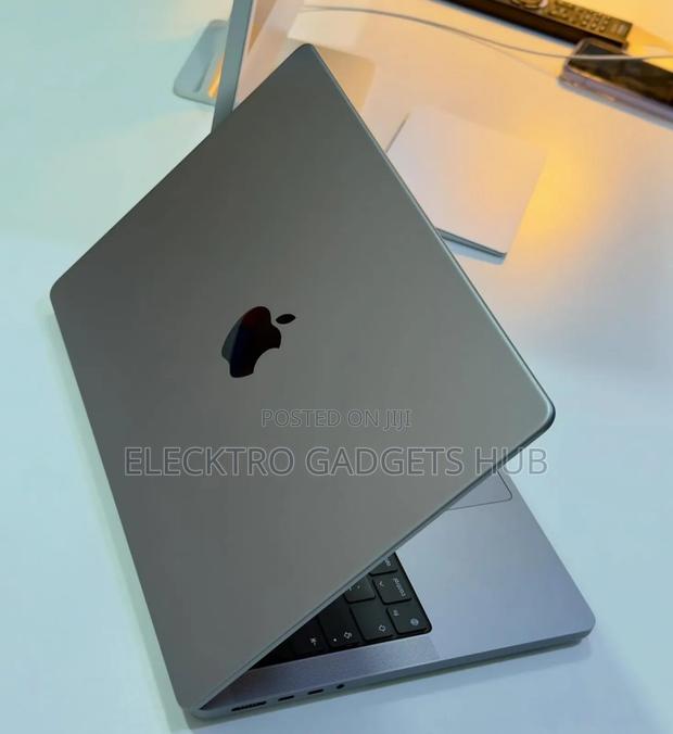 Laptop Apple MacBook Pro 2021 M1 16GB Apple M1 Pro SSD 512GB · Photo 3