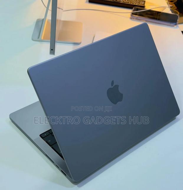 Laptop Apple MacBook Pro 2021 M1 16GB Apple M1 Pro SSD 512GB · Photo 4