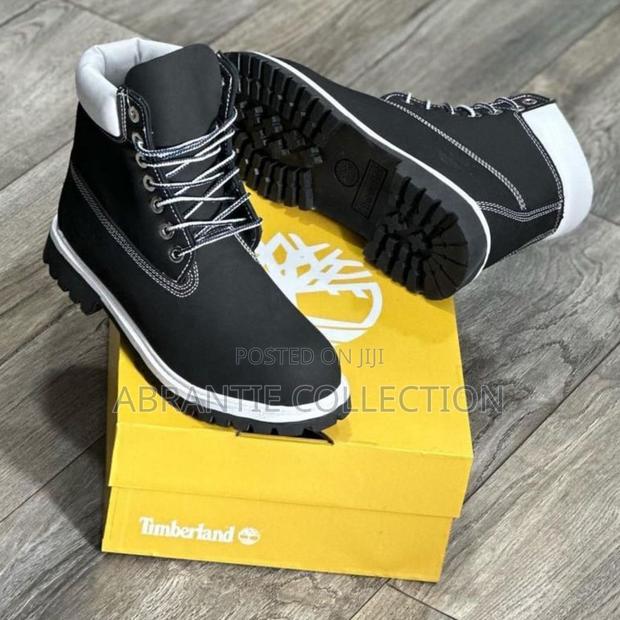 Timberland Boot Black/White Available · Photo 4