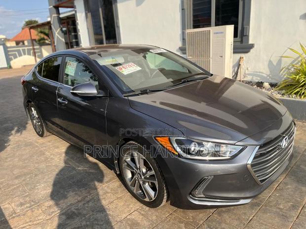 Hyundai Elantra Limited 2018 Gray