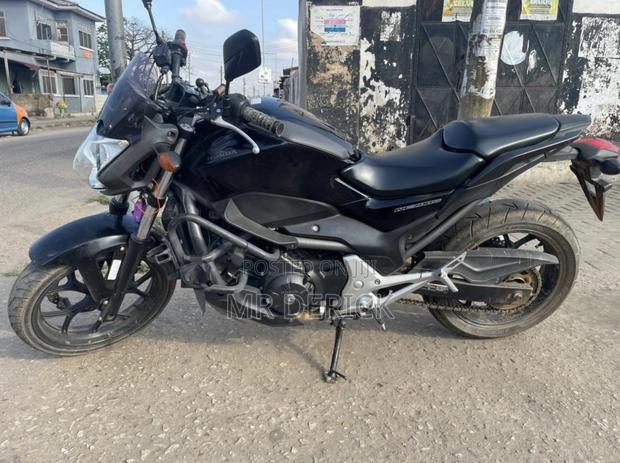 Honda NC700X 2014 Black photo 3