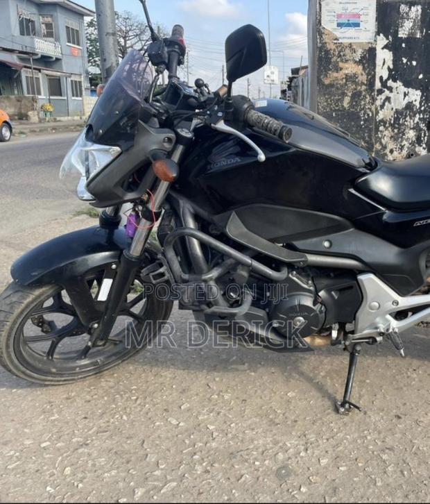 Honda NC700X 2014 Black photo 4