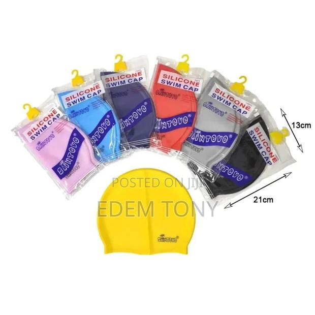 Sainteve Silicone Swimming Cap · Photo 2