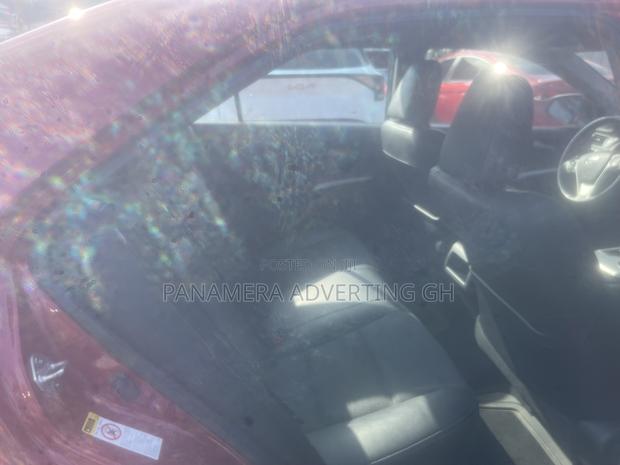 Toyota Camry SE 4dr Sedan (2.5L 4cyl 6A) 2014 Red