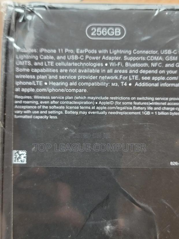 New Apple iPhone 11 Pro 256 GB Gold photo 2