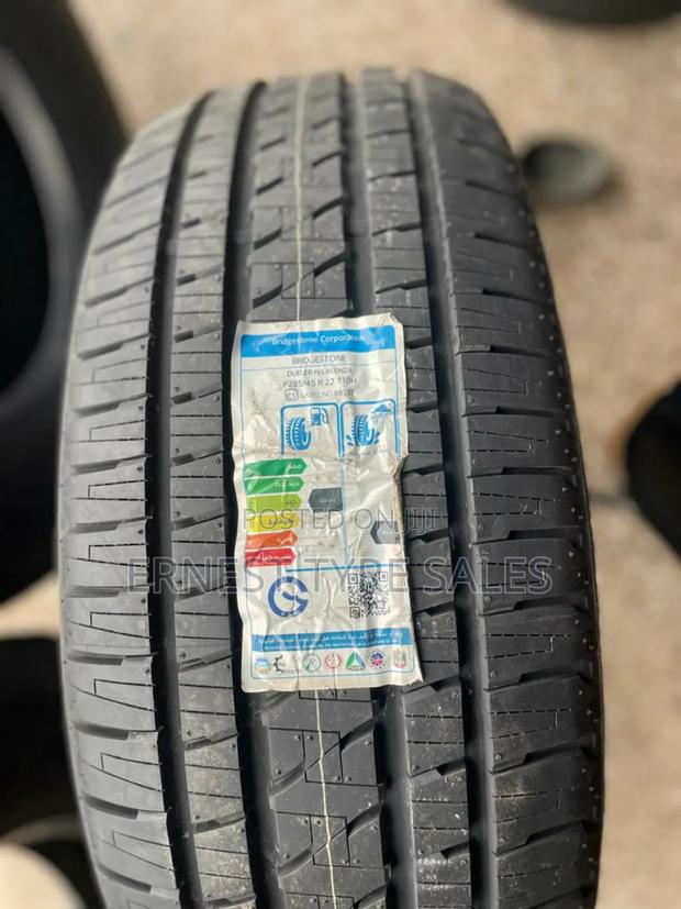 255/50r20 Tires photo 4