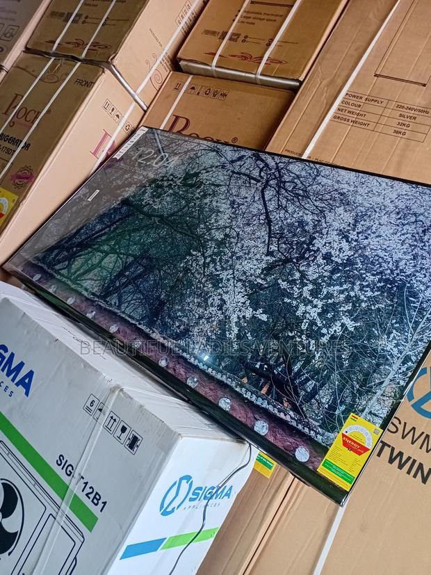 Stylish 55-Inch Smart Led Tv Perfect for Home Cinema and Gaming Lovers · Photo 3