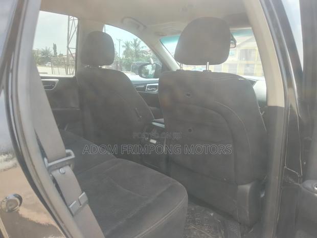 Nissan Pathfinder 2013 Black photo 4