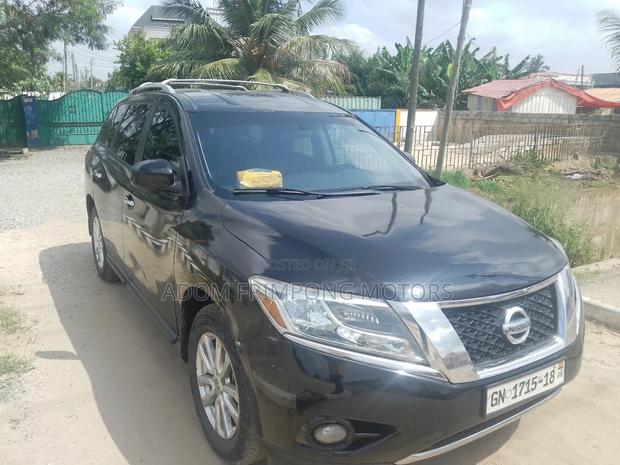 Nissan Pathfinder 2013 Black photo 6