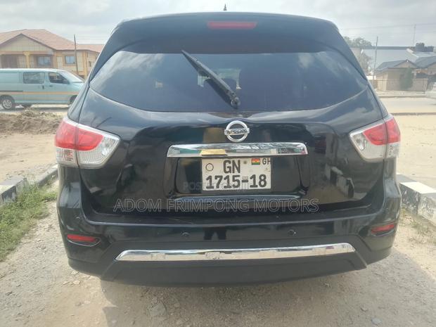 Nissan Pathfinder 2013 Black photo 7