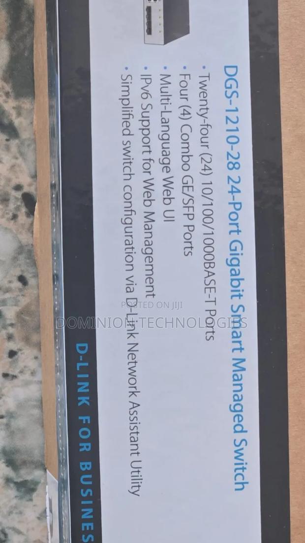 D Link DGS-1210-28 28-Port Gigabit Smart Managed Switch photo 2