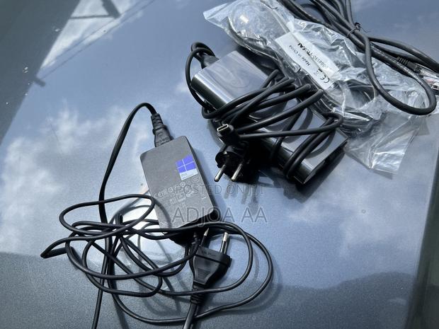 Windows Pro Charger photo 2