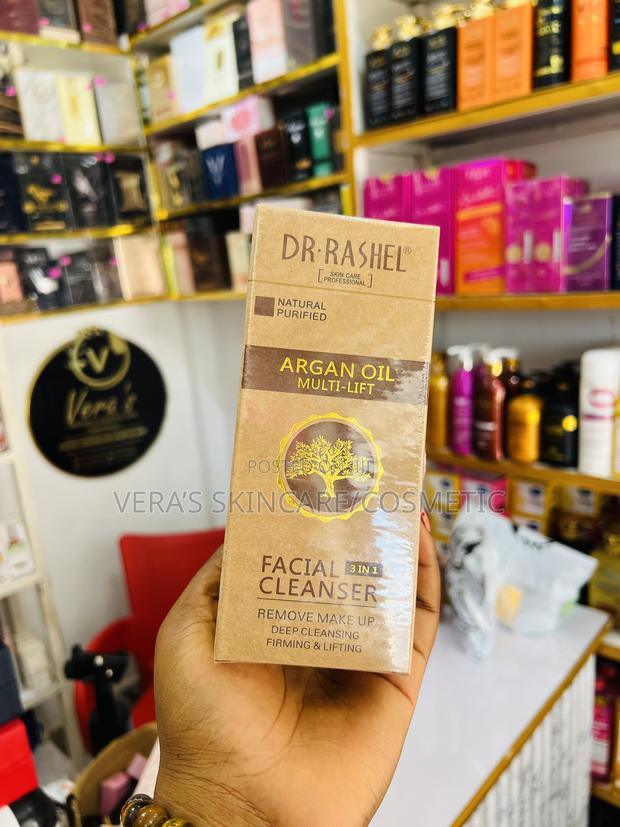 Dr Rashel Argan Oil Facial Cleanser · Photo 2