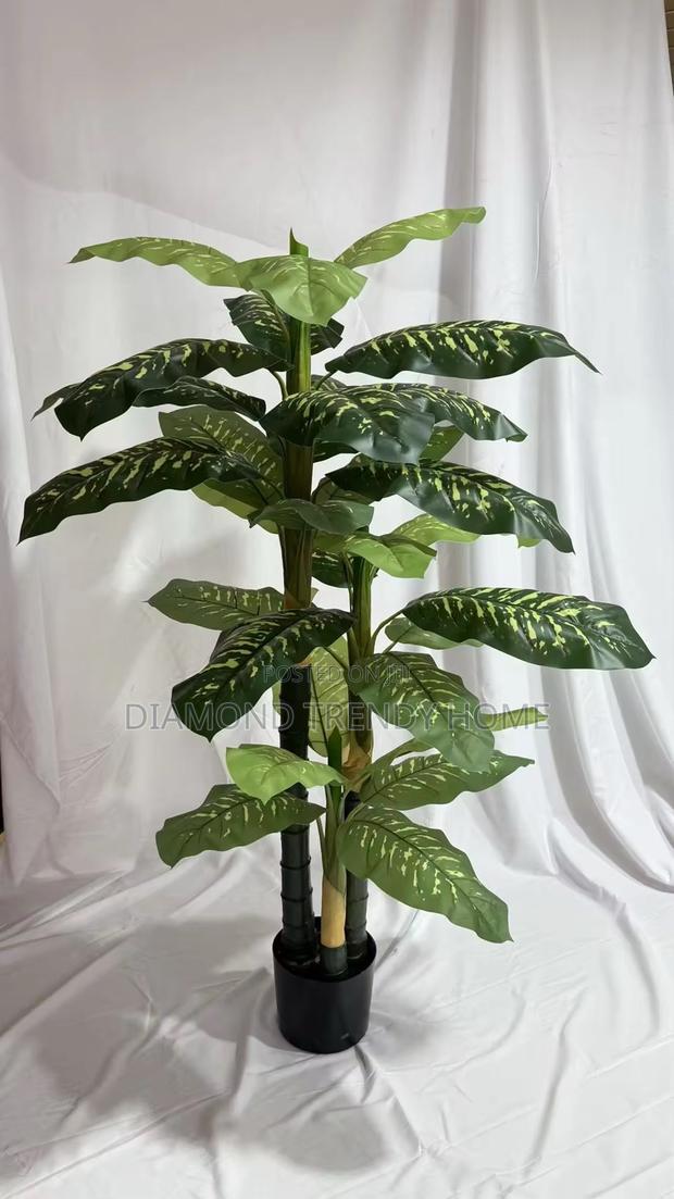 Artificial Plants photo 4