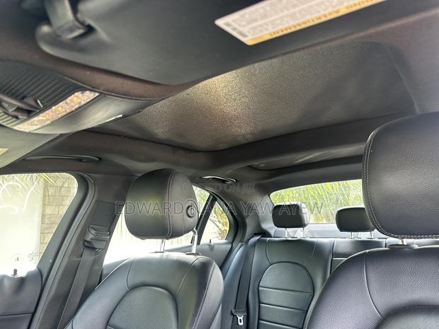 Mercedes-Benz C300 Luxury 4dr AWD 4Matic Sedan (2.0L 4cyl 7A) 2015