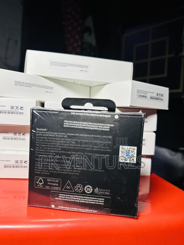 Samsung Galaxy Buds3 White photo 2