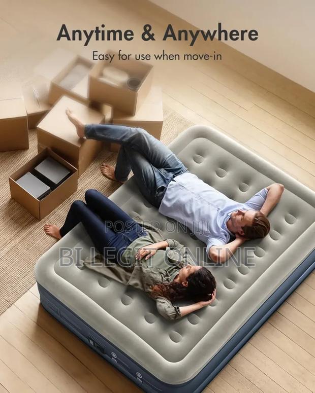 Queen Size Air Bed Mattress photo 3