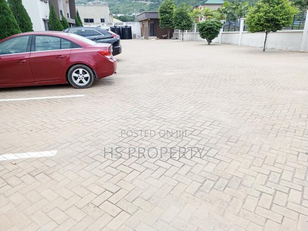2bdrm Apartment in Oyarifa for rent photo 2