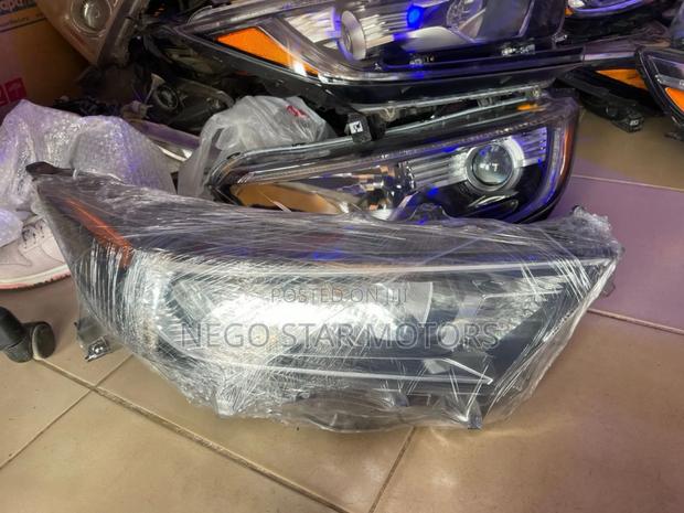 Toyota Rav4 2020 Headlight Led Pair
