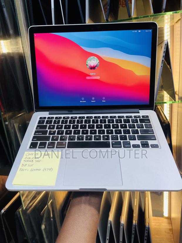 Laptop Apple MacBook Pro 2015 8GB Intel Core i5 SSD 512GB photo 2