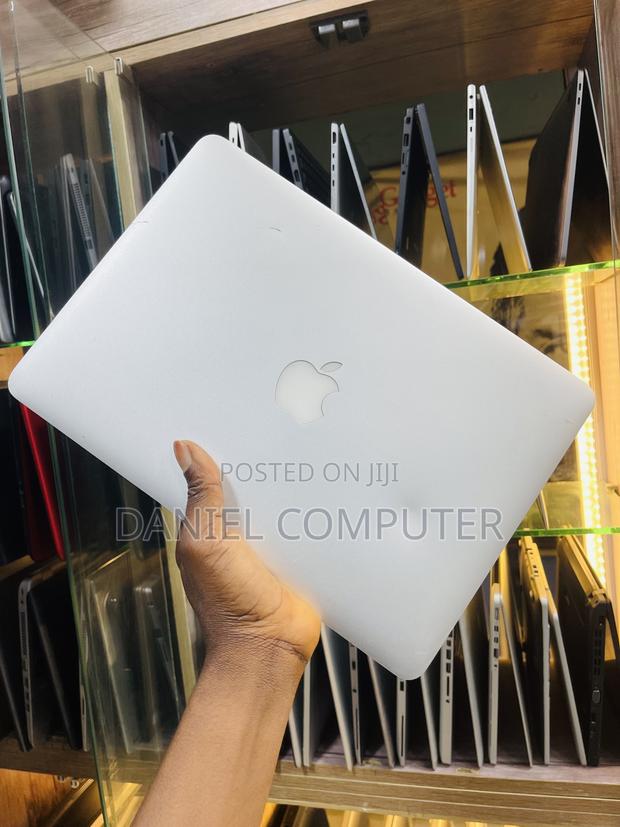 Laptop Apple MacBook 2014 8GB Intel Core i5 SSD 128GB photo 6