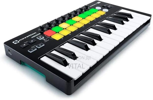 Novation Launchedkey Mini Mk2