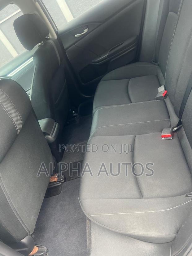 Honda Civic EX Sedan 2019 Silver