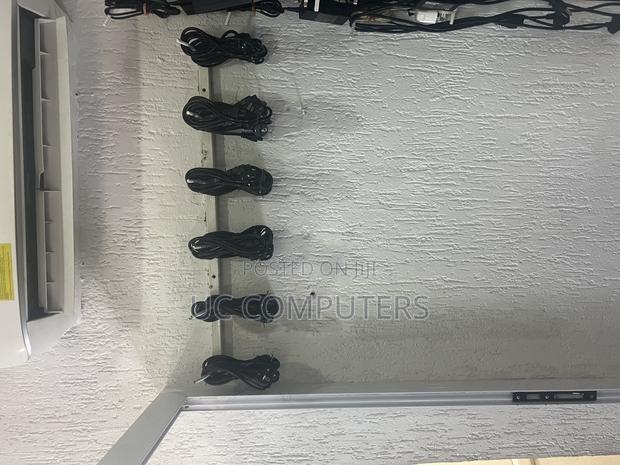 All Laptop Chargers · Photo 3