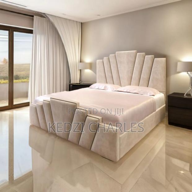 Queen Size Bed and Bed Frame With Side Drawers