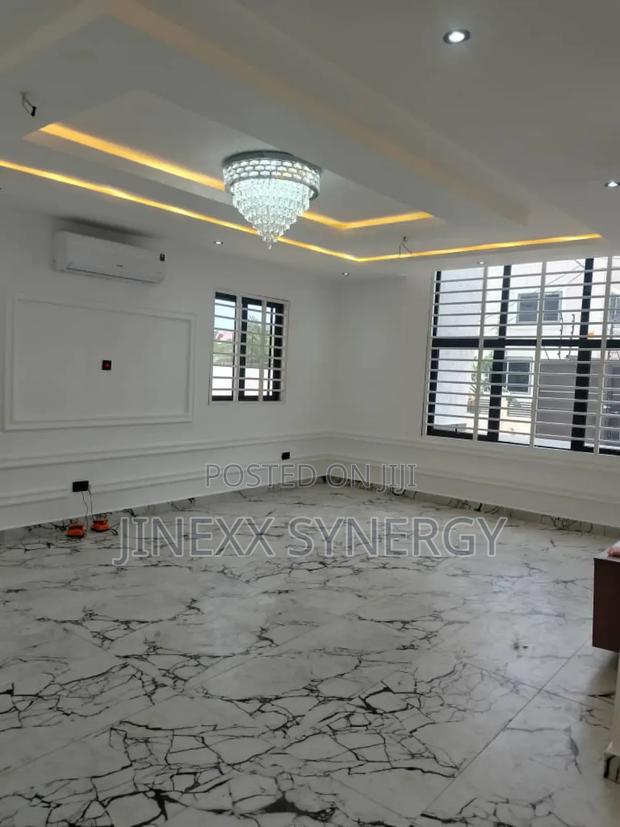 4bdrm Duplex in Sakumono for rent