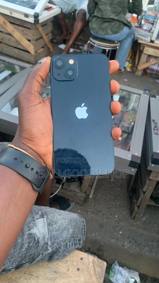 Apple iPhone 13 128 GB Black
