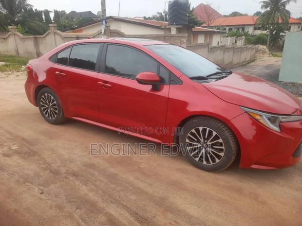 Toyota Corolla SE 2020 Red