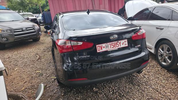 Kia Forte EX Sedan 2013 Black photo 2